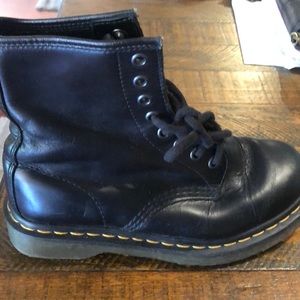 Dr. Martens Shoes - Dr Martens Leather Combat Boots Dr. Martens Shoes - Dr Martens Leather Combat Boots